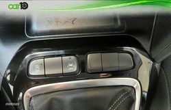 Opel Corsa 1.2 XEL 55kW (75CV) Edition - Miniatura 10