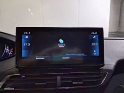 Peugeot 5008 1.5 BlueHDi 96kW S&S EAT8 Allure Pack - Miniatura 8