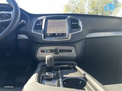 Volvo XC 90 2.0 T8 AWD Core Recharge Auto - Miniatura 12