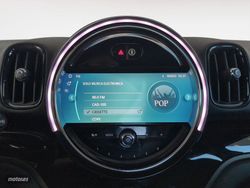 Mini Countryman Cooper 100 kW (136 CV) - Miniatura 19