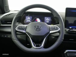 Volkswagen T-Roc 1.5 ETSI MHEV 110KW DSG R-LINE 5P - Miniatura 13