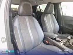 Peugeot 2008 Puretech 130 S&S BVM6 Allure - Miniatura 20