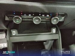 Citroen C4 Hybrid 136 e-DCS6 Plus - Miniatura 19