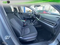 Kia Sportage 1.6 T-GDi MHEV 110kW (150CV) Drive 4x2 - Miniatura 16