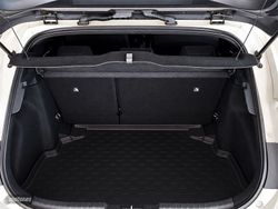Toyota Corolla 1.8 125H ACTIVE TECH E-CVT - Miniatura 10