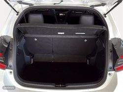 Toyota Yaris 1.5 120H Style Plus - Miniatura 10