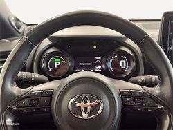 Toyota Yaris 1.5 120H Style Plus - Miniatura 13