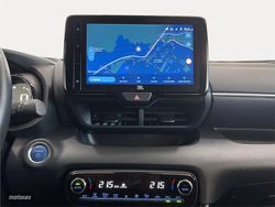 Toyota Yaris 1.5 120H Style Plus - Miniatura 15