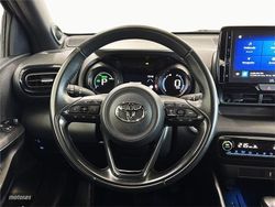 Toyota Yaris 1.5 120H Style Plus - Miniatura 9