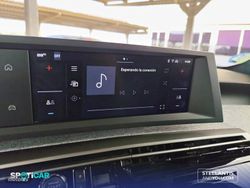 Peugeot 3008 1.2 107KW eDCS6 Allure - Miniatura 19