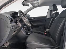 Volkswagen T-Cross Advance 1.0 TSI 81 kW (110 CV) DSG - Miniatura 10