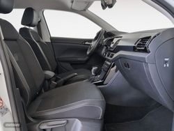 Volkswagen T-Cross Advance 1.0 TSI 81 kW (110 CV) DSG - Miniatura 12