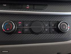 MAXUS Deliver 9 Furgon 2.0 D Comfort L3H2 120 kW (163 CV) - Miniatura 20