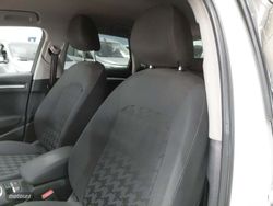 Audi A3 Attraction 1.6 TDI clean diesel 81 kW (110 CV) - Miniatura 22