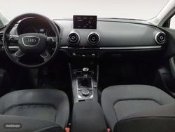 Audi A3 Attraction 1.6 TDI clean diesel 81 kW (110 CV) - Miniatura 9