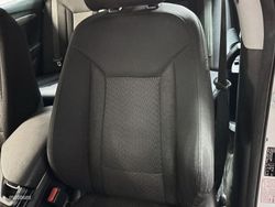 Hyundai i40 1.7 CRDI BlueDrive Tecno 85 kW (115 CV) - Miniatura 21