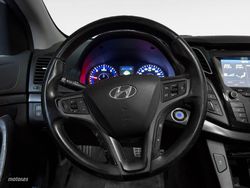 Hyundai i40 1.7 CRDI BlueDrive Tecno 85 kW (115 CV) - Miniatura 9