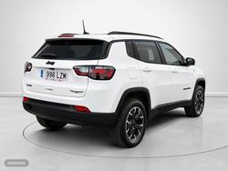 Jeep Compass 1.3 PHEV Trailhawk AWD AT 177 kW (240 CV) - Miniatura 3