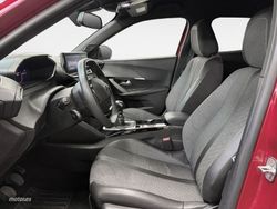 Peugeot 2008 PureTech 100 S&S Allure 75 kW (100 CV) - Miniatura 10