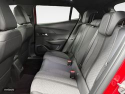 Peugeot 2008 PureTech 100 S&S Allure 75 kW (100 CV) - Miniatura 11
