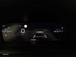 Peugeot 2008 PureTech 100 S&S Allure 75 kW (100 CV) - Miniatura 15