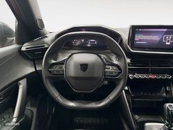 Peugeot 2008 PureTech 100 S&S Allure 75 kW (100 CV) - Miniatura 9