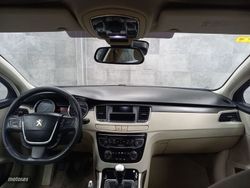 Peugeot 508 SW - Miniatura 9