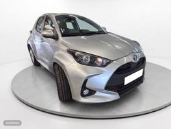 Toyota Yaris HYBRID 116 CV Dynamic Business 5p - Miniatura 2