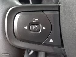 Volvo XC40 1.5 T4 Recharge PHEV Essential Auto - Miniatura 38