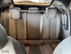 Peugeot 2008 Puretech 100 S&S 6 Vel. MAN Allure - Miniatura 18
