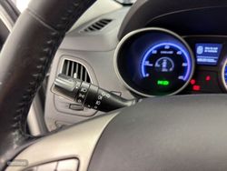 Hyundai ix35 2.0 CRDi 184cv Style Sky Nav Auto 4x4 - Miniatura 23