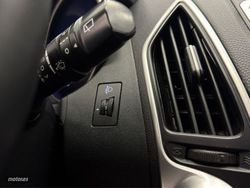 Hyundai ix35 2.0 CRDi 184cv Style Sky Nav Auto 4x4 - Miniatura 29