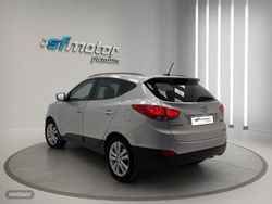 Hyundai ix35 2.0 CRDi 184cv Style Sky Nav Auto 4x4 - Miniatura 4