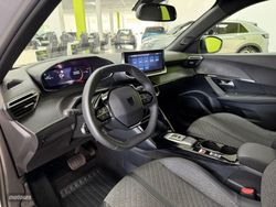 Peugeot 2008 Allure Hybrid 1.2 145CV eDCS6 MHEV - Miniatura 10