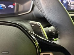Peugeot 2008 Allure Hybrid 1.2 145CV eDCS6 MHEV - Miniatura 24