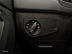 Volkswagen Tiguan R-Line 1.5 TSI 150CV DSG - Miniatura 25