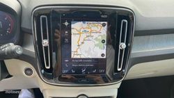 Volvo XC40 2.0 D4 INSCRIPTION AUTO 4WD 5P - Miniatura 17