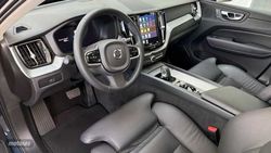Volvo XC 60 PLUS B4 DIESEL AWD - Miniatura 5