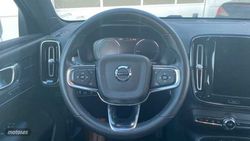 Volvo XC40 1.5 T5 RECHARGE PLUS BRIGHT DCT 5P - Miniatura 11