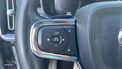 Volvo XC40 1.5 T5 RECHARGE PLUS BRIGHT DCT 5P - Miniatura 18