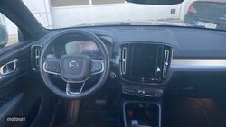 Volvo XC40 1.5 T5 RECHARGE PLUS BRIGHT DCT 5P - Miniatura 6
