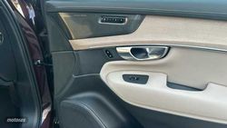 Volvo XC 90 2.0 B5 P MHEV ULTRA DARK AWD AUTO 250 5P 7 Plazas - Miniatura 20