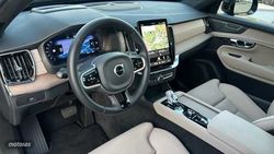 Volvo XC 90 2.0 B5 P MHEV ULTRA DARK AWD AUTO 250 5P 7 Plazas - Miniatura 5