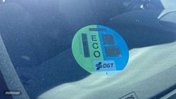Volvo XC40 2.0 B3 MHEV CORE DCT 163 5P - Miniatura 15