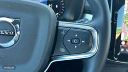 Volvo XC40 2.0 B3 MHEV CORE DCT 163 5P - Miniatura 21