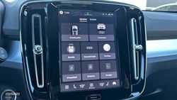 Volvo XC40 2.0 B3 MHEV CORE DCT 163 5P - Miniatura 12