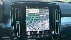 Volvo XC40 2.0 B3 MHEV CORE DCT 163 5P - Miniatura 16