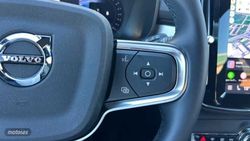 Volvo XC40 2.0 B3 MHEV CORE DCT 163 5P - Miniatura 19