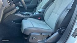 Volvo XC40 2.0 B3 MHEV CORE DCT 163 5P - Miniatura 25