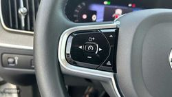 Volvo XC 60 2.0 D B4 INSCRIPTION AUTO 197 5P - Miniatura 20